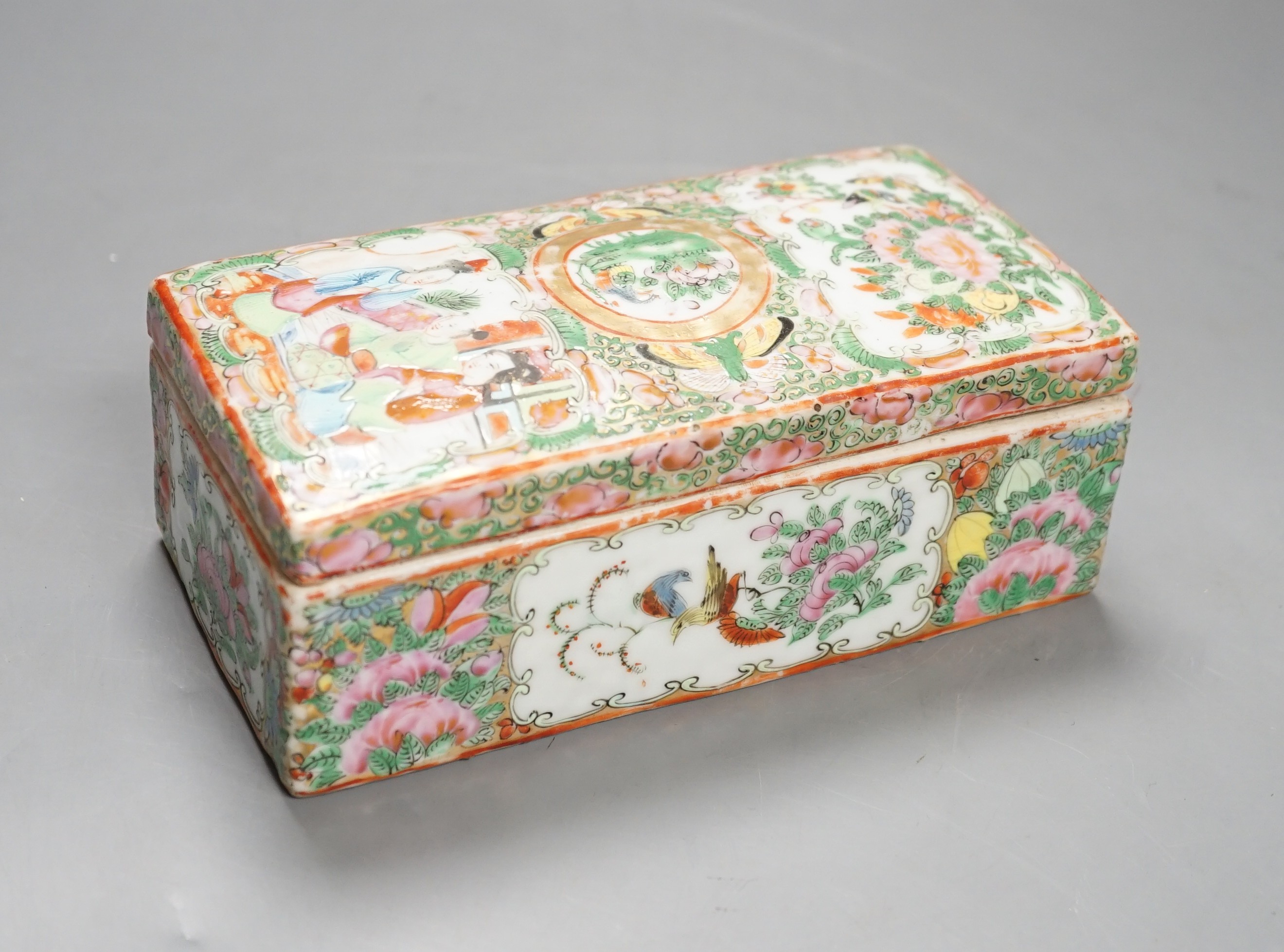 A 19th century Chinese famille rose pen box 18cm